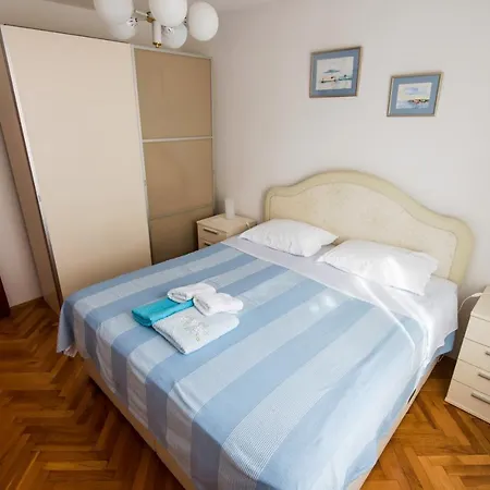 Apartment Blazenka *