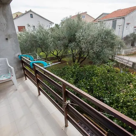 Apartment Blazenka *